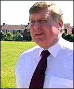 Chris Nicholls