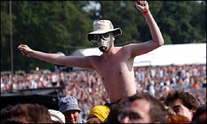 V2002 fan
