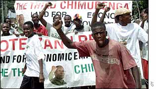 Zanu-PF supporters