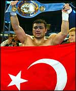 Sinan Samil Sam. 