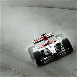 Jenson Button in action for BAR at the United States Grand Prix, Indianapolis