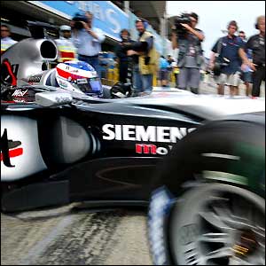 Raikkonen leaves the pits in Japan