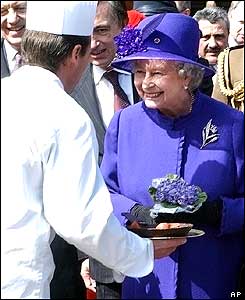 Queen and fish