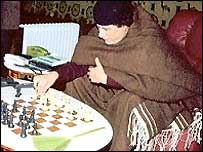 نئی چال
