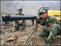 Soldados chineses