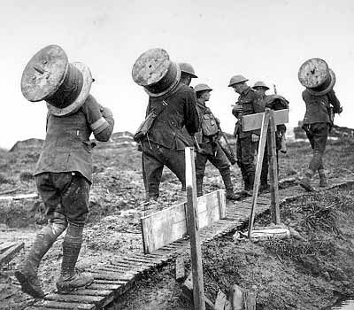 Communications in war