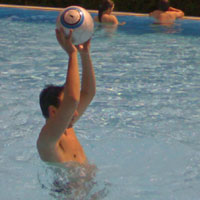 r1_pool2.jpg