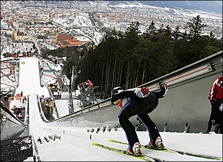 jumper438.jpg
