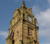 Cloc yng nghanol tref Rhuthun 