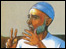 پير مرد و بچه هاى او