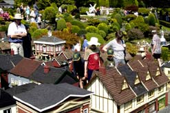 bekonscot247x165_2.jpg