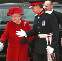 _44505437_queen-203.jpg