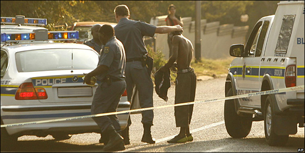 Police arrest suspect (file photo)