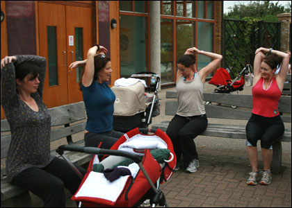 mums_kids_exercise_3_420.jpg