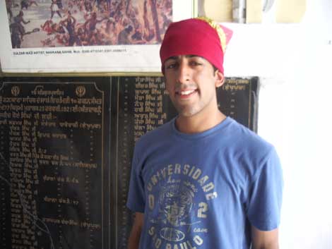 Qasim Ahmed gallery