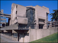 利兹大学