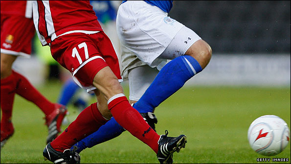 redbluefooty595.jpg