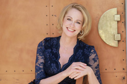 Cybill Shepherd