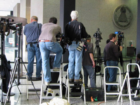 Press pen