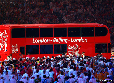 londonbus438.jpg