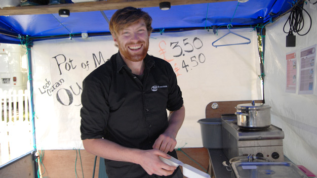 Robin Dunlop selling mussels at the outdoor bar in George Square Gardens