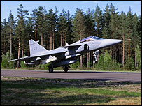 Gripeny dostaly u komise přednost před F-16