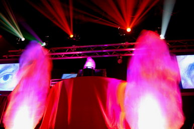 DJ