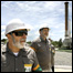 O presidente Lula e o presidente da Petrobras, Sergio Gabrielli, em visita a refinaria