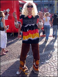 GermanfanDortmunddayfour270.jpg