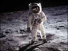 buzzonthemoon_pa.jpg