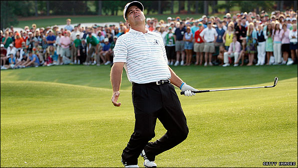 Kenny Perry sees his Masters dream fade away