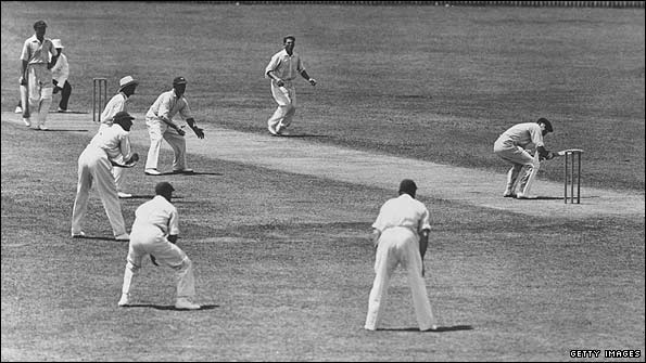larwood595335getty.jpg
