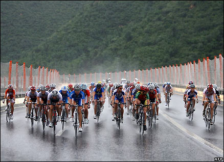 cycling_afp438.jpg
