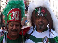 mexicofansleipzig1_203.jpg