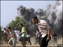 Ataque israelense no centro da Faixa de Gaza (25/06/2007)