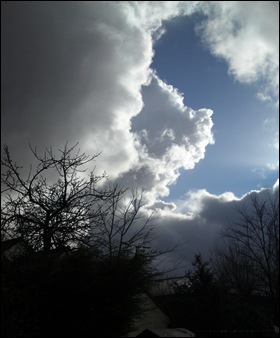 hailstorm-01-020410-ianfergusson.jpg