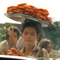 An unusual way of carrying food