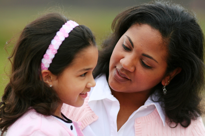 mother and daughter @ Rob - Fotolia.com