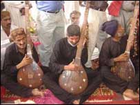 لوک فنکار