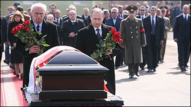 kaczynksi_moscow386.jpg