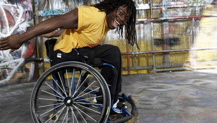 Ade Adepitan