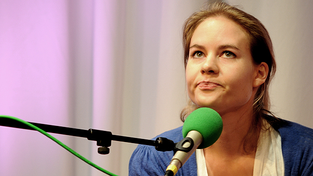 Laura Solon