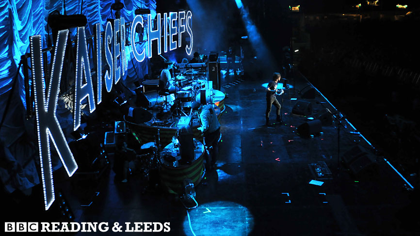 Kaiser Chiefs on the main stage