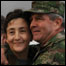 Ingrid Betancourt e o comandante do Exército colombiano, general Mario Montoya