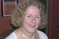 pollyconroy_247x165.jpg