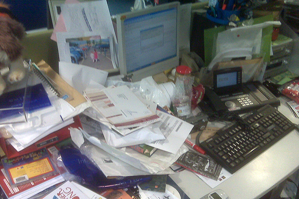 desk-240909-600.jpg
