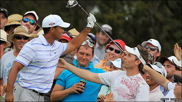 tigercrowds595.jpg
