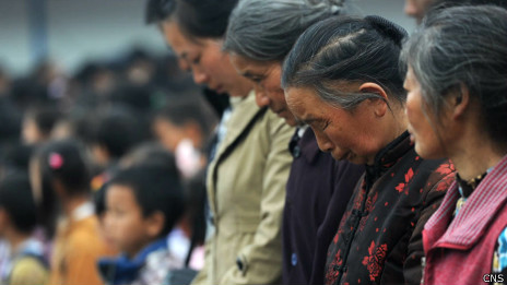 四川哀悼地震遇難者(27/4/2013)