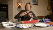 Fill the cracker