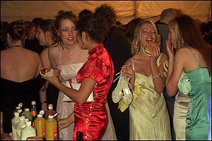 Burger babes
